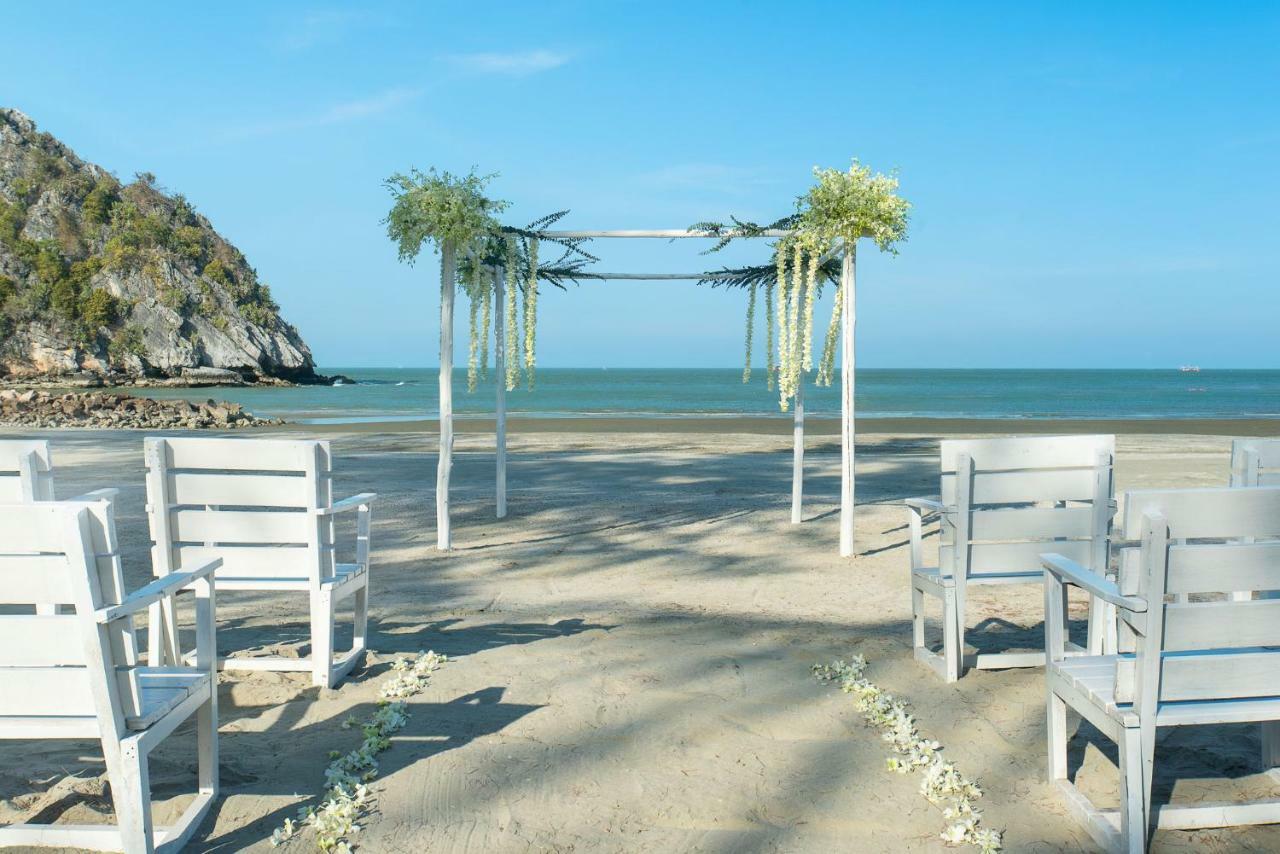 La Isla Pranburi Beach Resort Sam Roi Yot Buitenkant foto